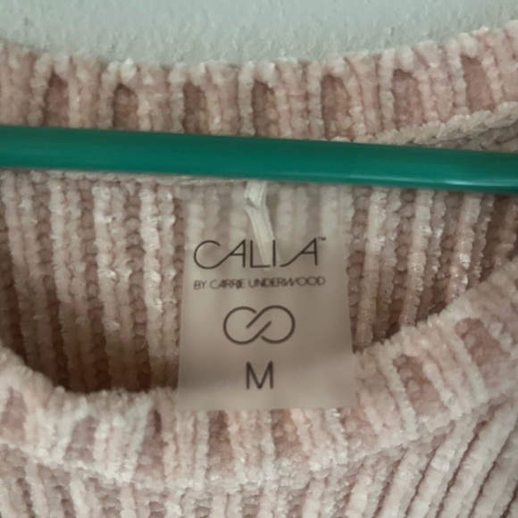 NWOT! Carrie underwood pink sweater size medium - Picture 4 of 6